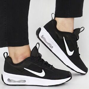 Nike Air Max INTRLK Lite